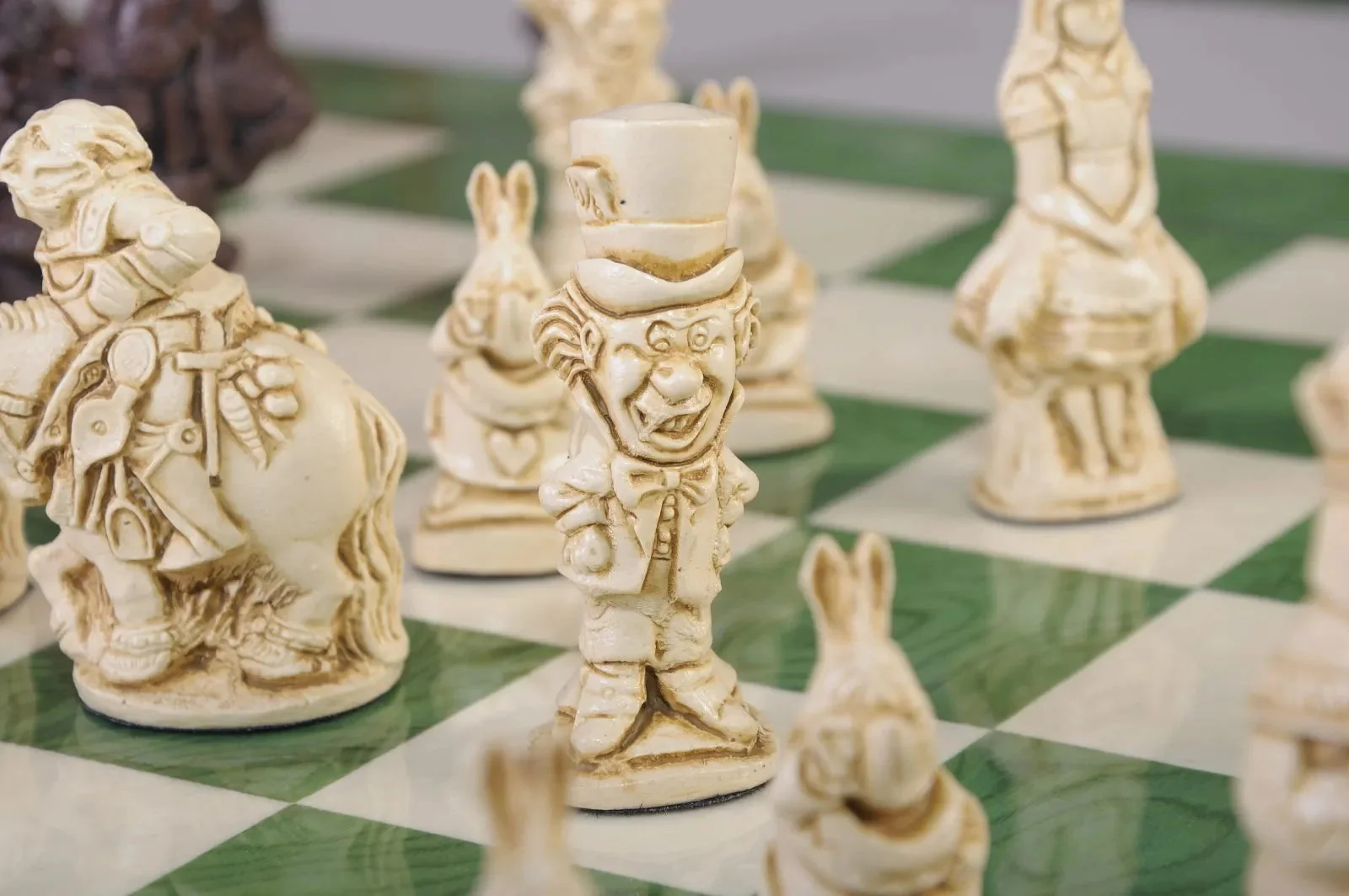 Alice in Wonderland Chess Pieces - Brown & Natural - Image 5