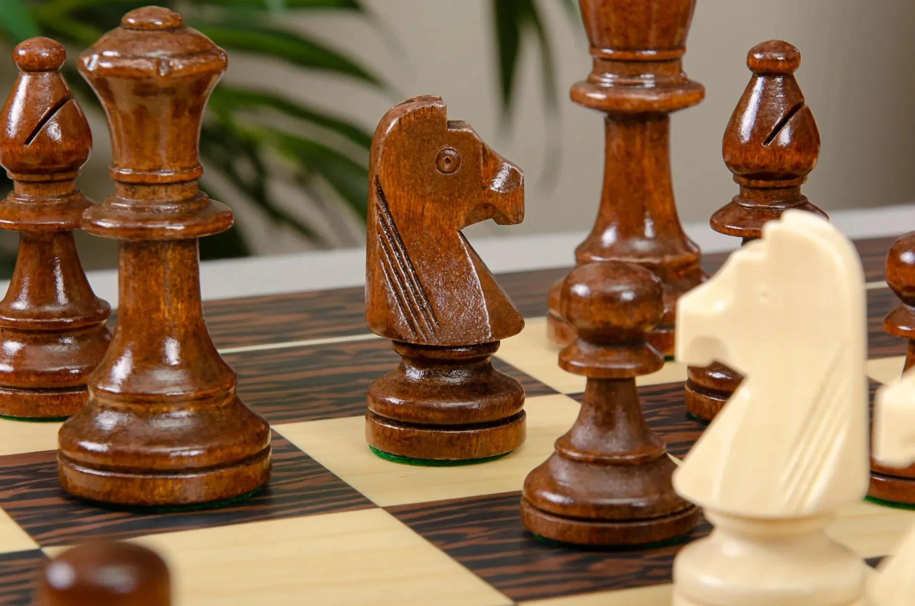 The Expert Series Chess Pieces - Image 9