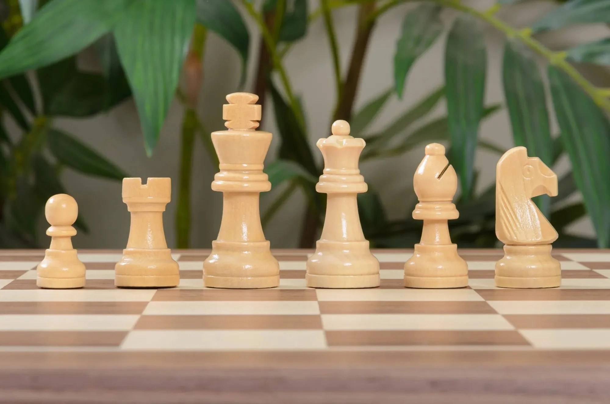Basic Staunton Series Magnetic Chess Pieces - 2.4" King - Image 3