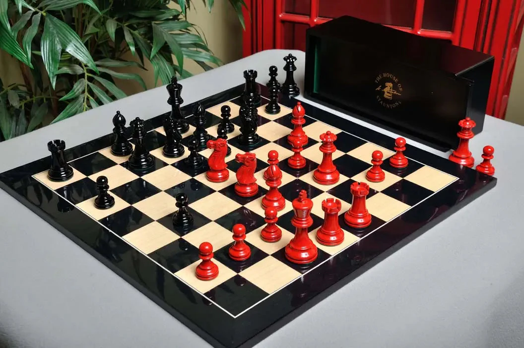 Black and Red Lacquered