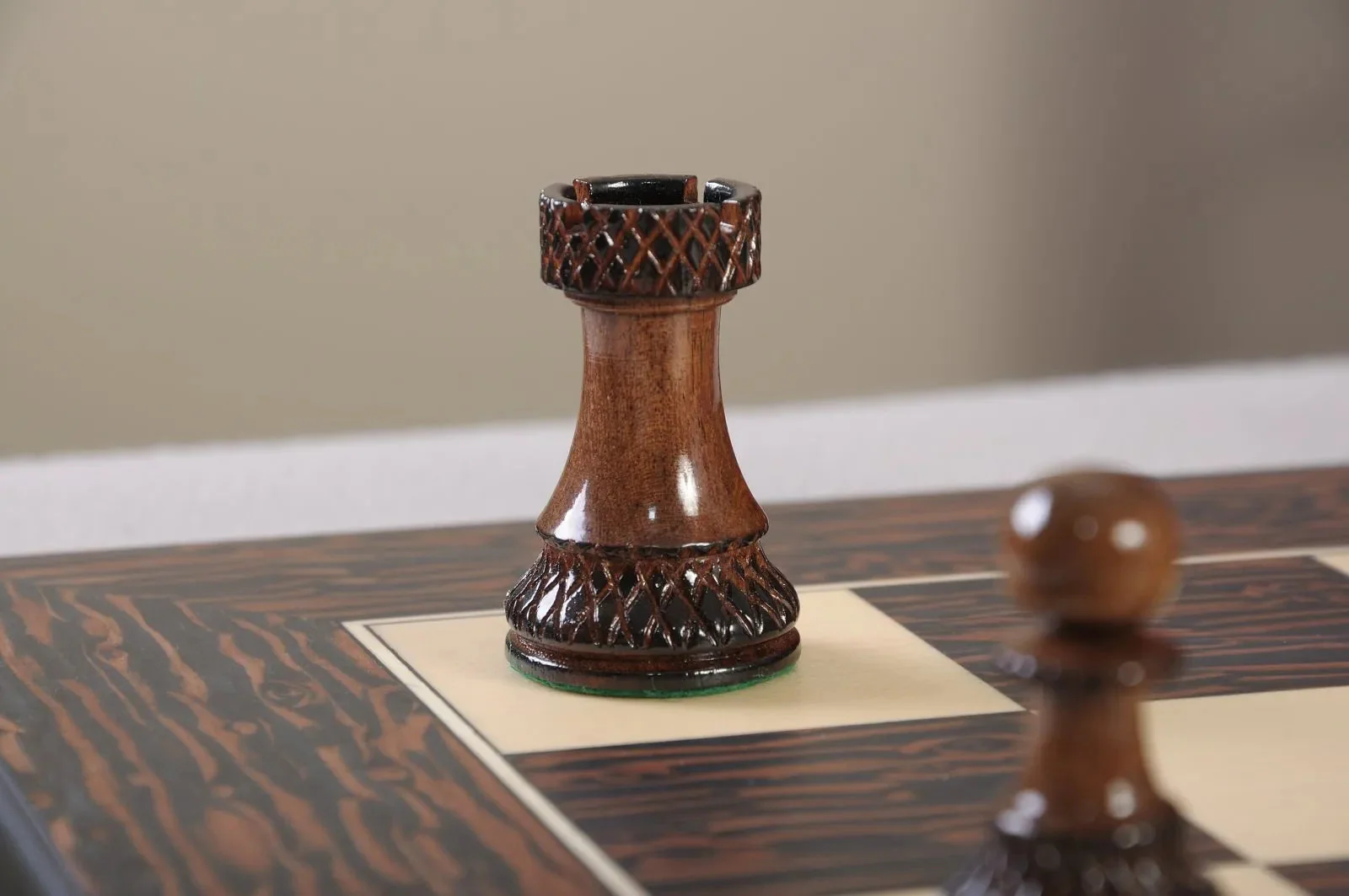 The Burnt Golden Rosewood Club Series Chess Pieces - 3.75" King - Image 13
