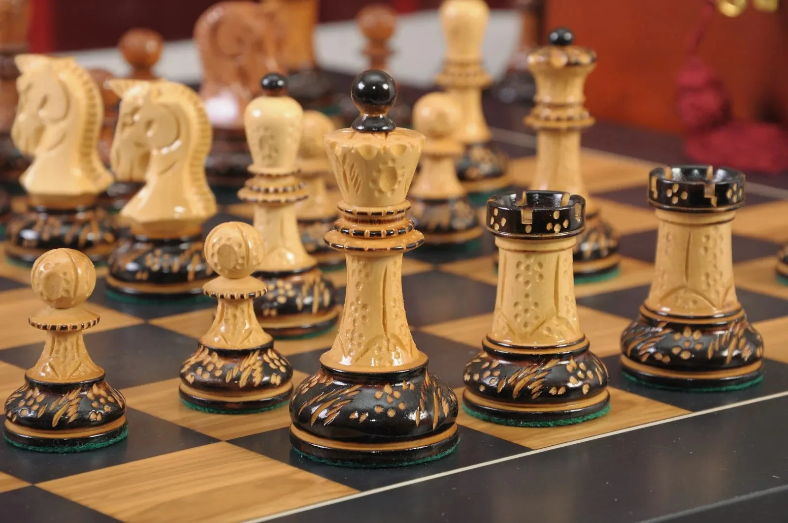 The Burnt Golden Rosewood Dubrovnik Series Chess Set, Box, & Satin Board Combination - Image 3
