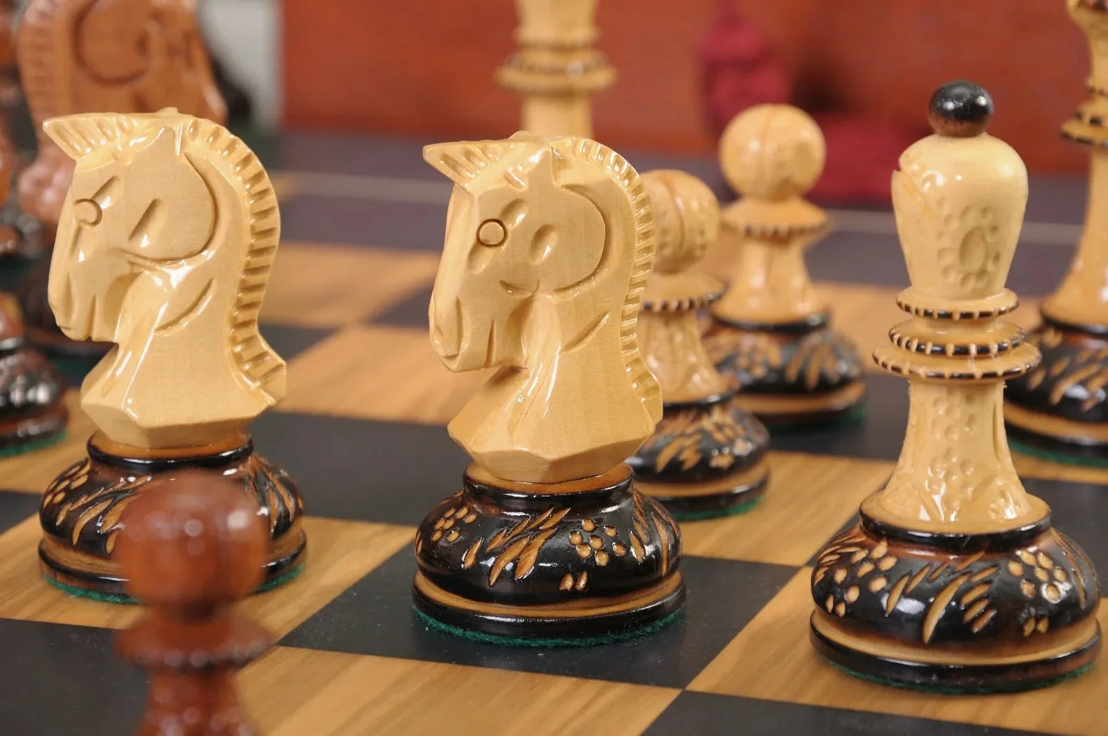 The Burnt Golden Rosewood Dubrovnik Series Chess Set, Box, & Satin Board Combination - Image 4
