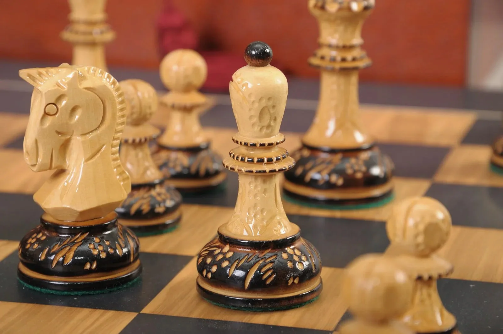 The Burnt Golden Rosewood Dubrovnik Series Chess Set, Box, & Satin Board Combination - Image 5