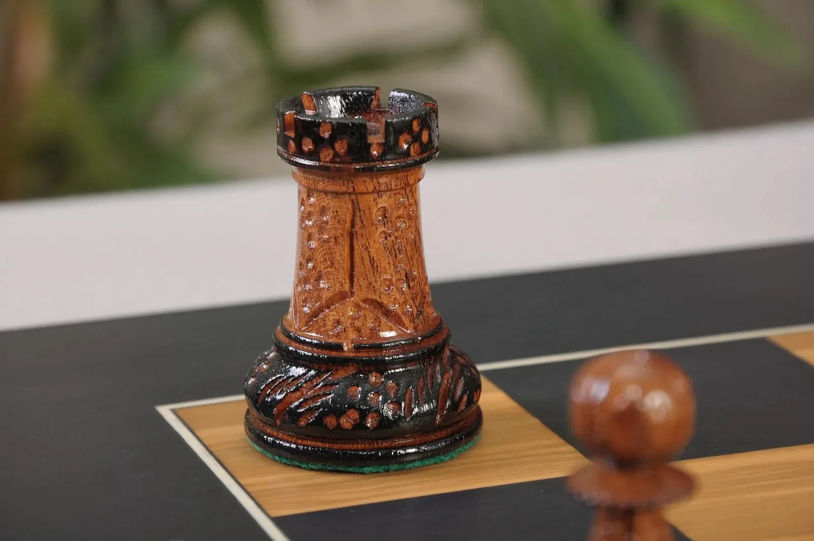 The Burnt Golden Rosewood Dubrovnik Series Chess Set, Box, & Satin Board Combination - Image 8