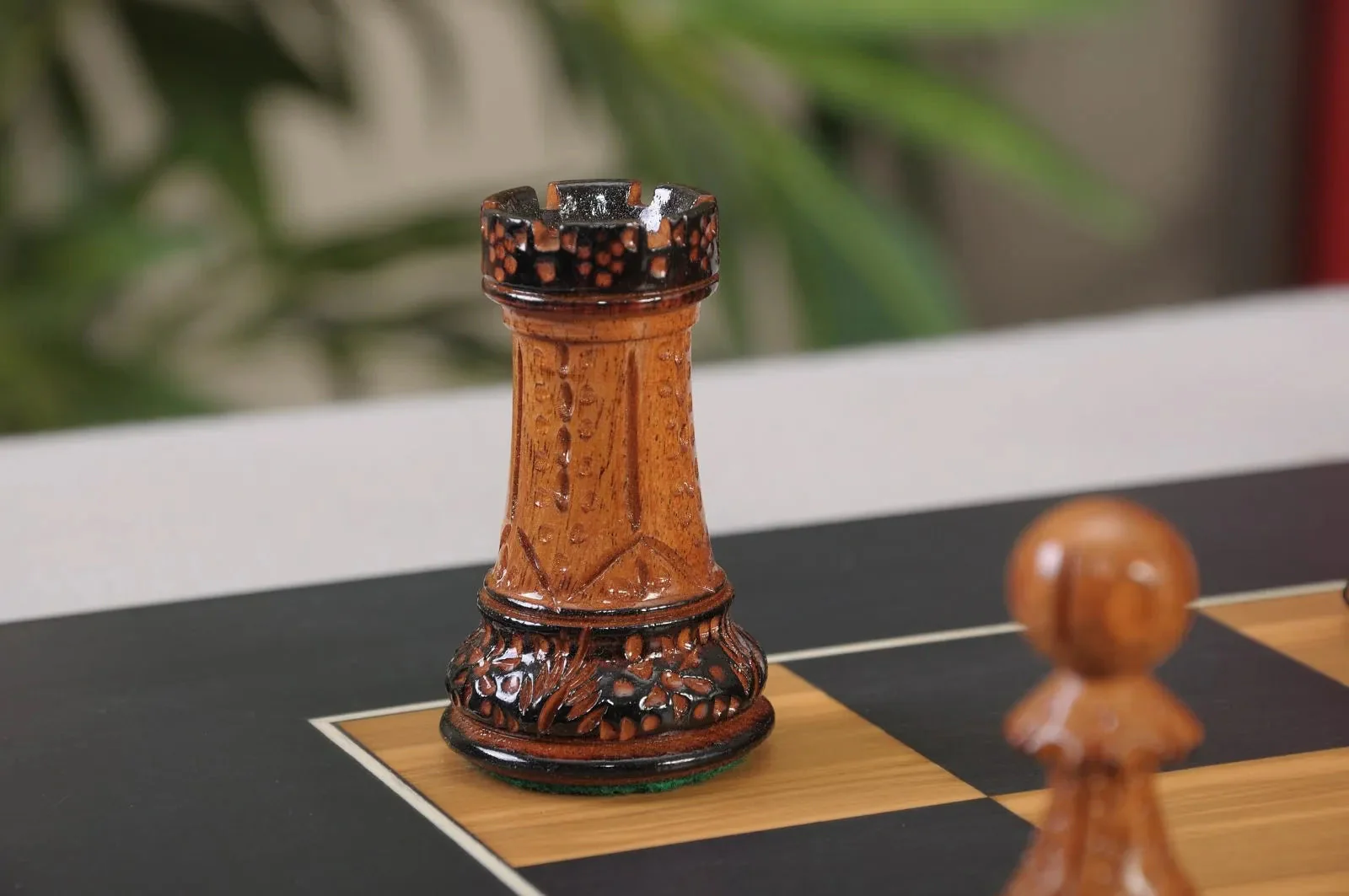 The Burnt Golden Rosewood Zagreb Series Chess Set, Box, & Satin Board Combination - Image 7