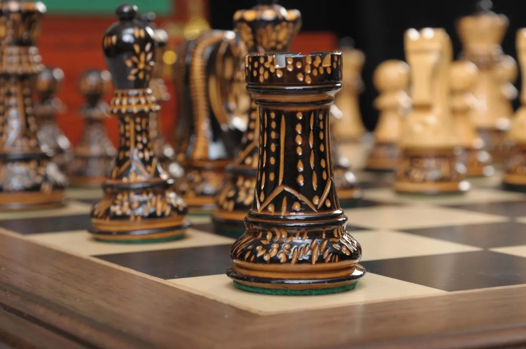 The Burnt Zagreb '59 Series Chess Set, Box, & Board Combination - Image 9