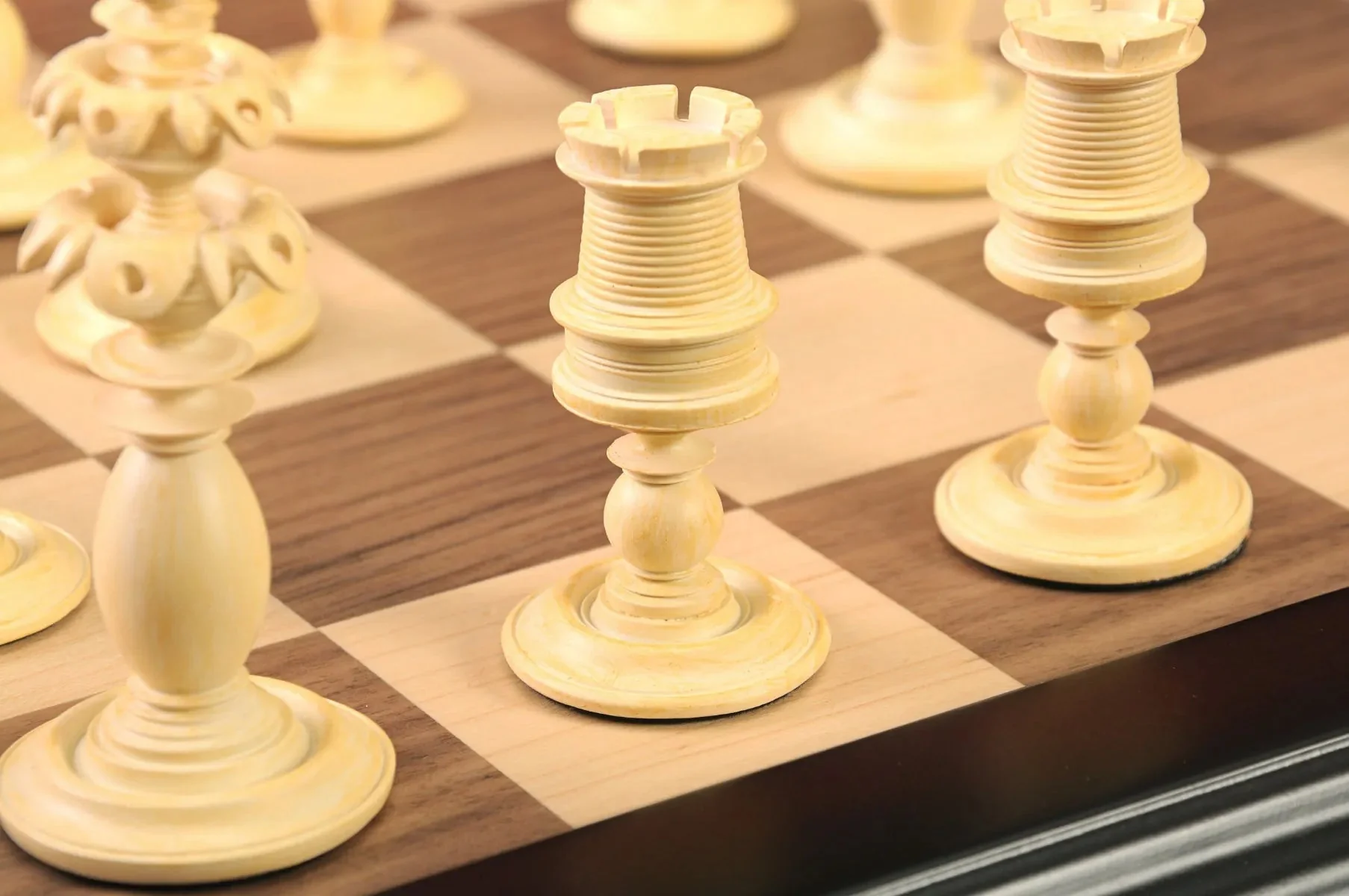 Calvert Chess Pieces - Image 9