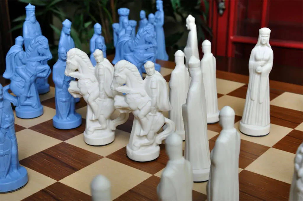 The Camelot Series Luxury Porcelain Chess Set - 5.0" King - Image 11