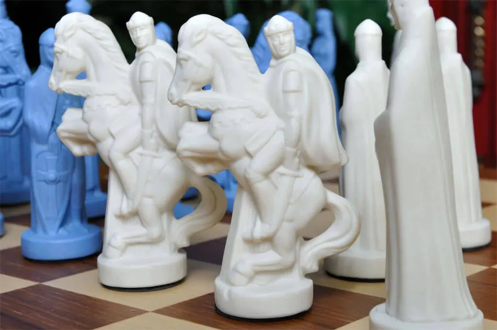The Camelot Series Luxury Porcelain Chess Set - 5.0" King - Image 14