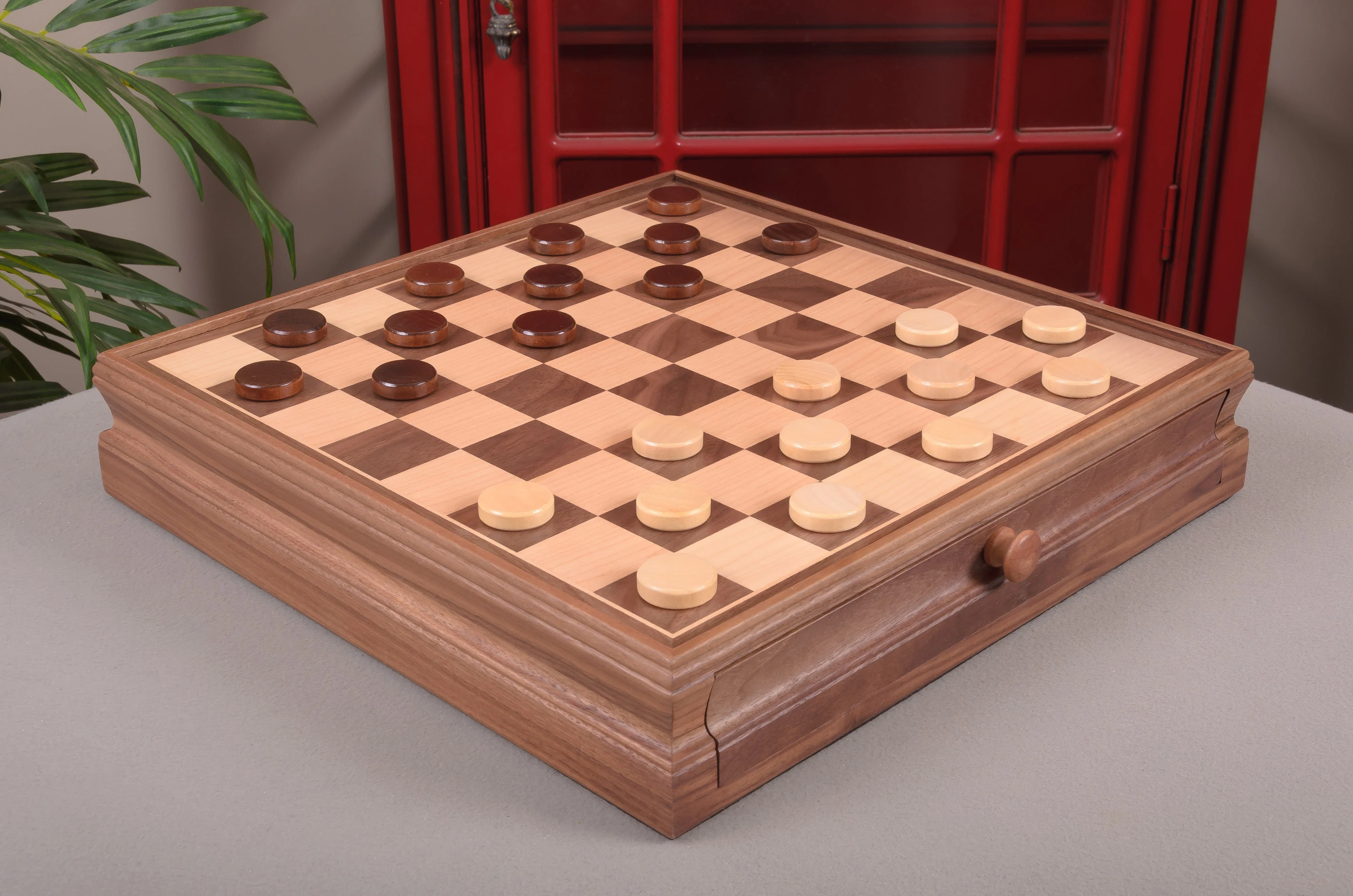 Carnegie Magnetic Chess Set - Image 6