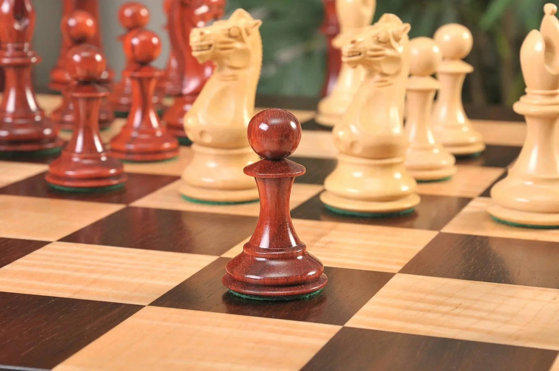 The Collector Series Luxury Chess Pieces - 4.4" King - Image 20