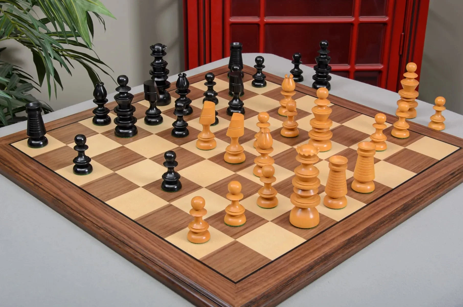 CLEARANCE - The Georgian Series Timeless Chess Pieces - 4.4" King - Image 2