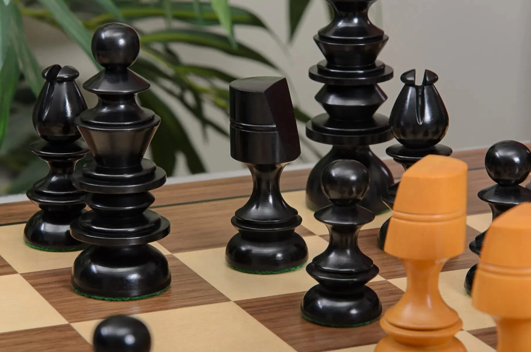 CLEARANCE - The Georgian Series Timeless Chess Pieces - 4.4" King - Image 3