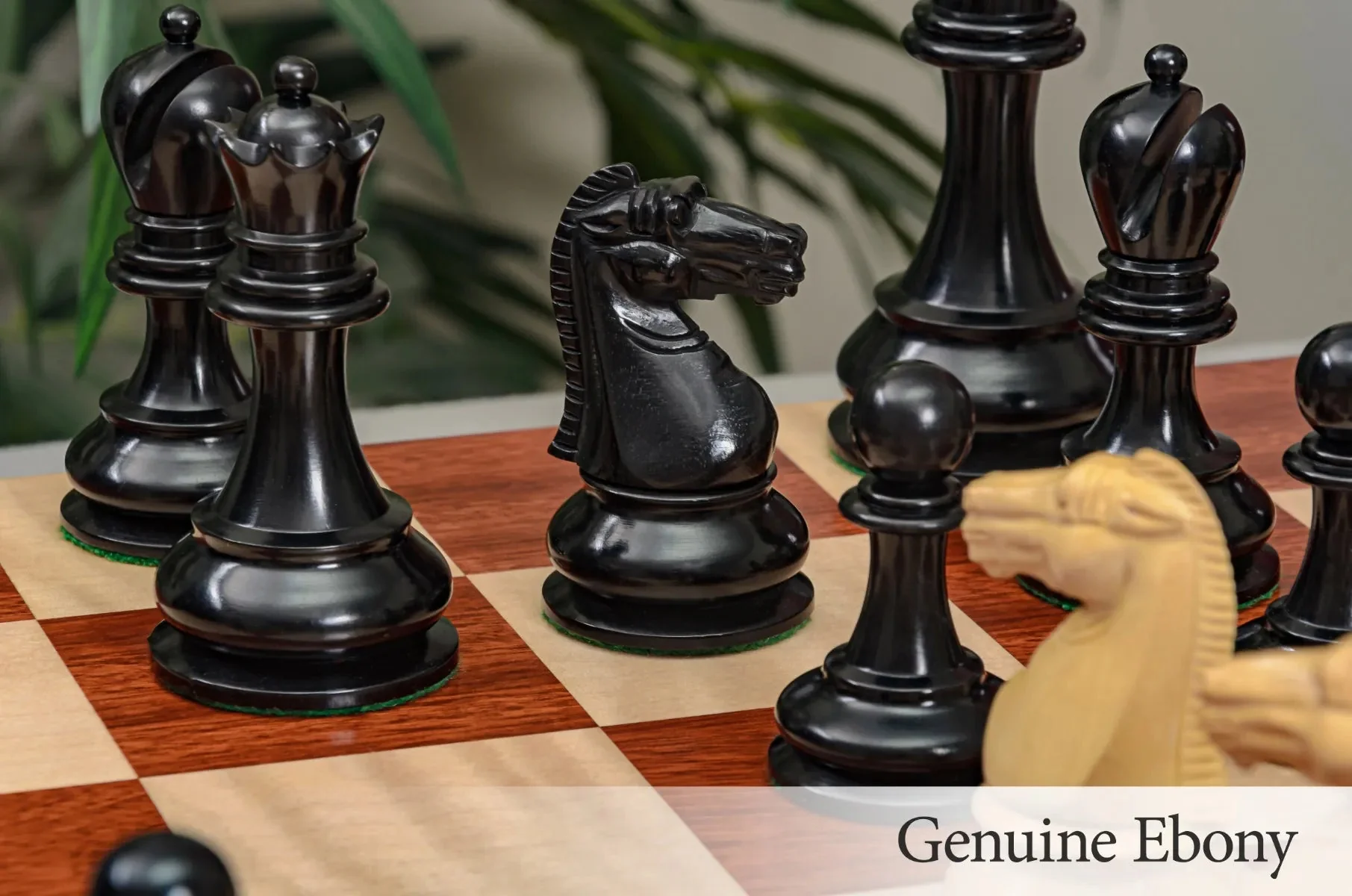 CLEARANCE - The Nottingham 1936 Series Luxury Chess Pieces - 4.4" King - Image 5
