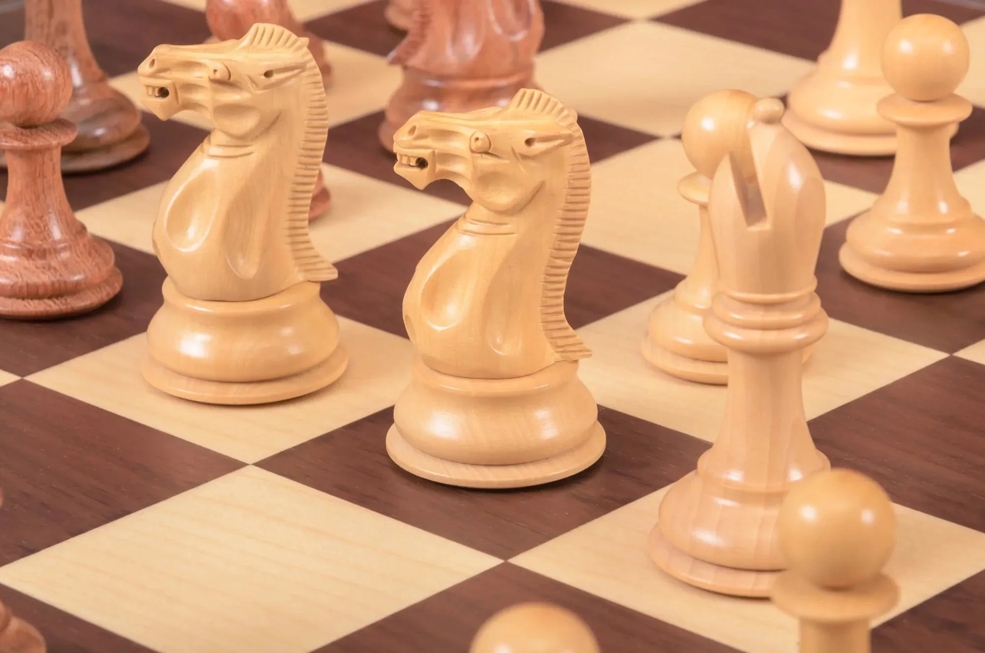 The DGT Projects Enabled Electronic Chess Pieces - Professional Series - 3.75" King - Image 14