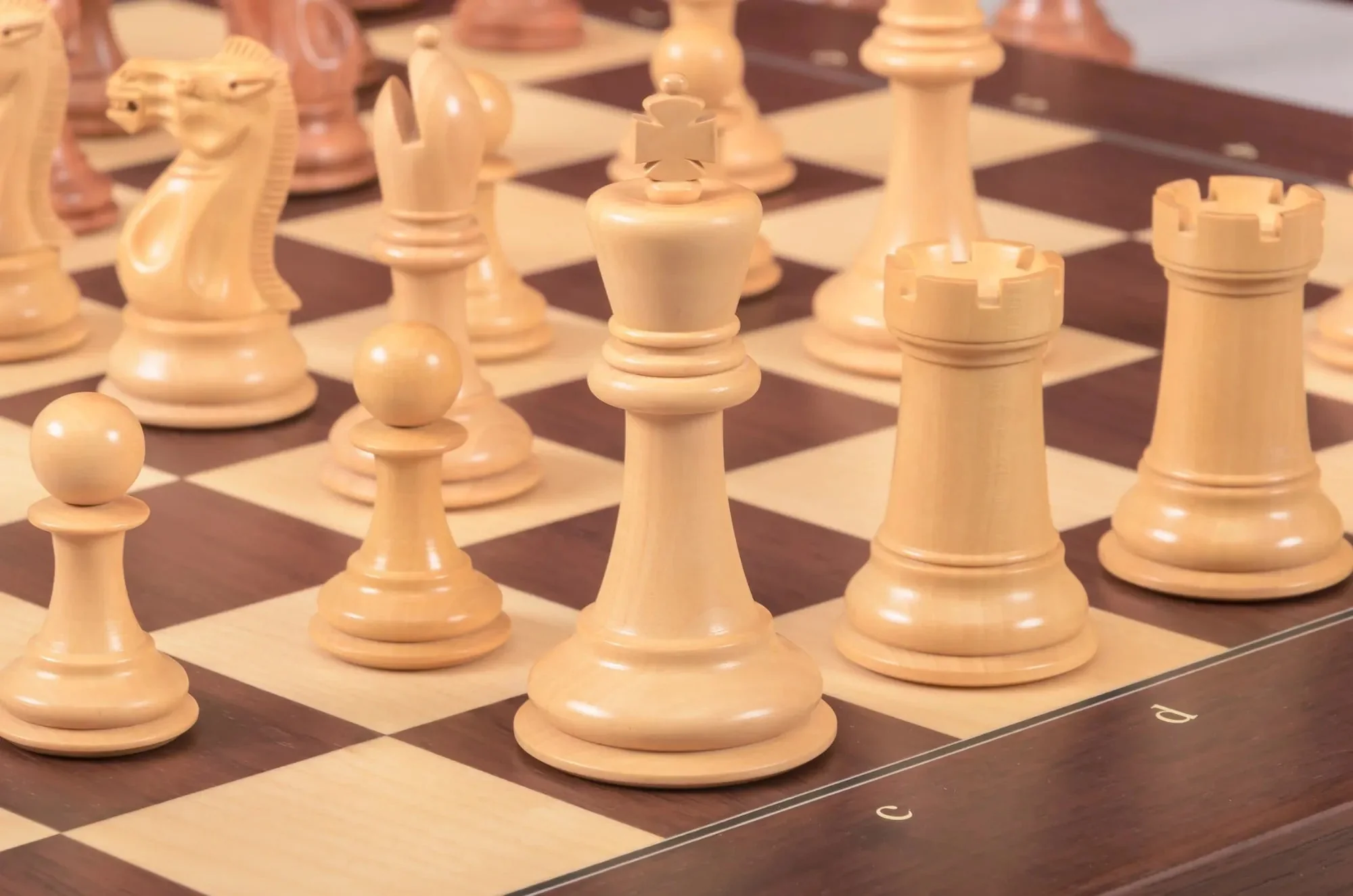 The DGT Projects Enabled Electronic Chess Pieces - Professional Series - 3.75" King - Image 5