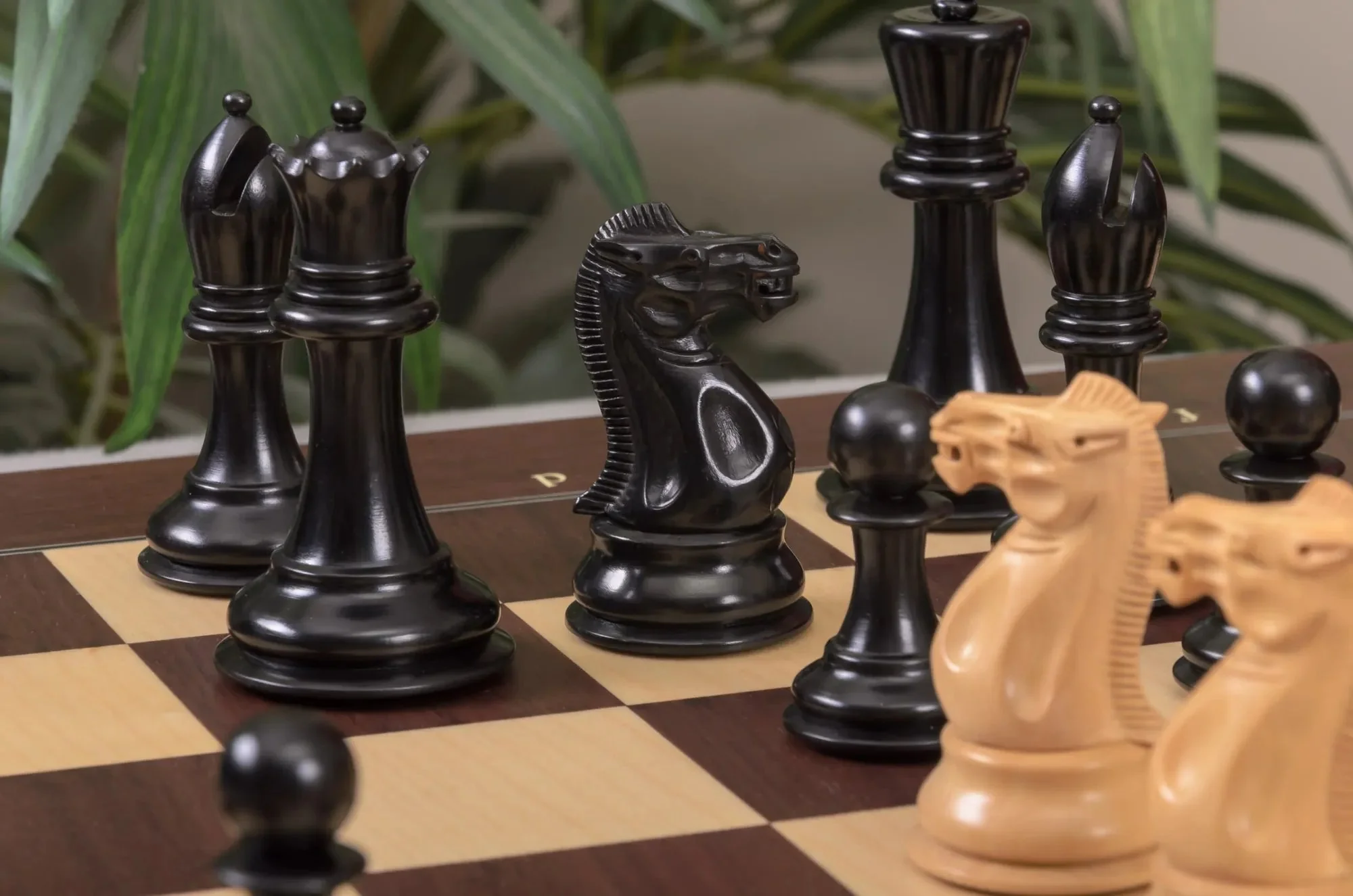 The DGT Projects Enabled Electronic Chess Pieces - Professional Series - 3.75" King - Image 9
