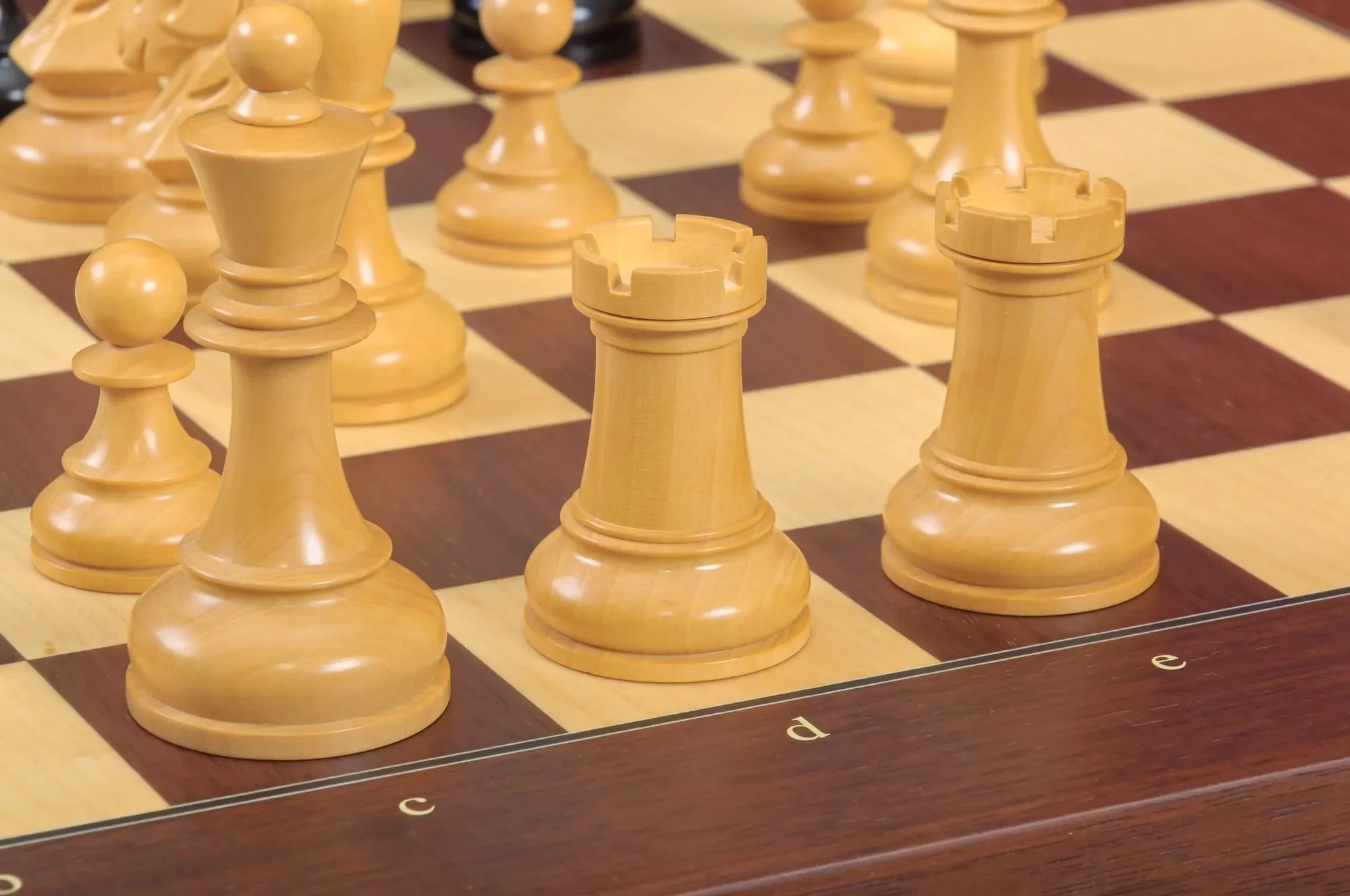 The DGT Projects Enabled Weighted Electronic Chess Pieces - Dubrovnik Series - 3.75" King - Image 18