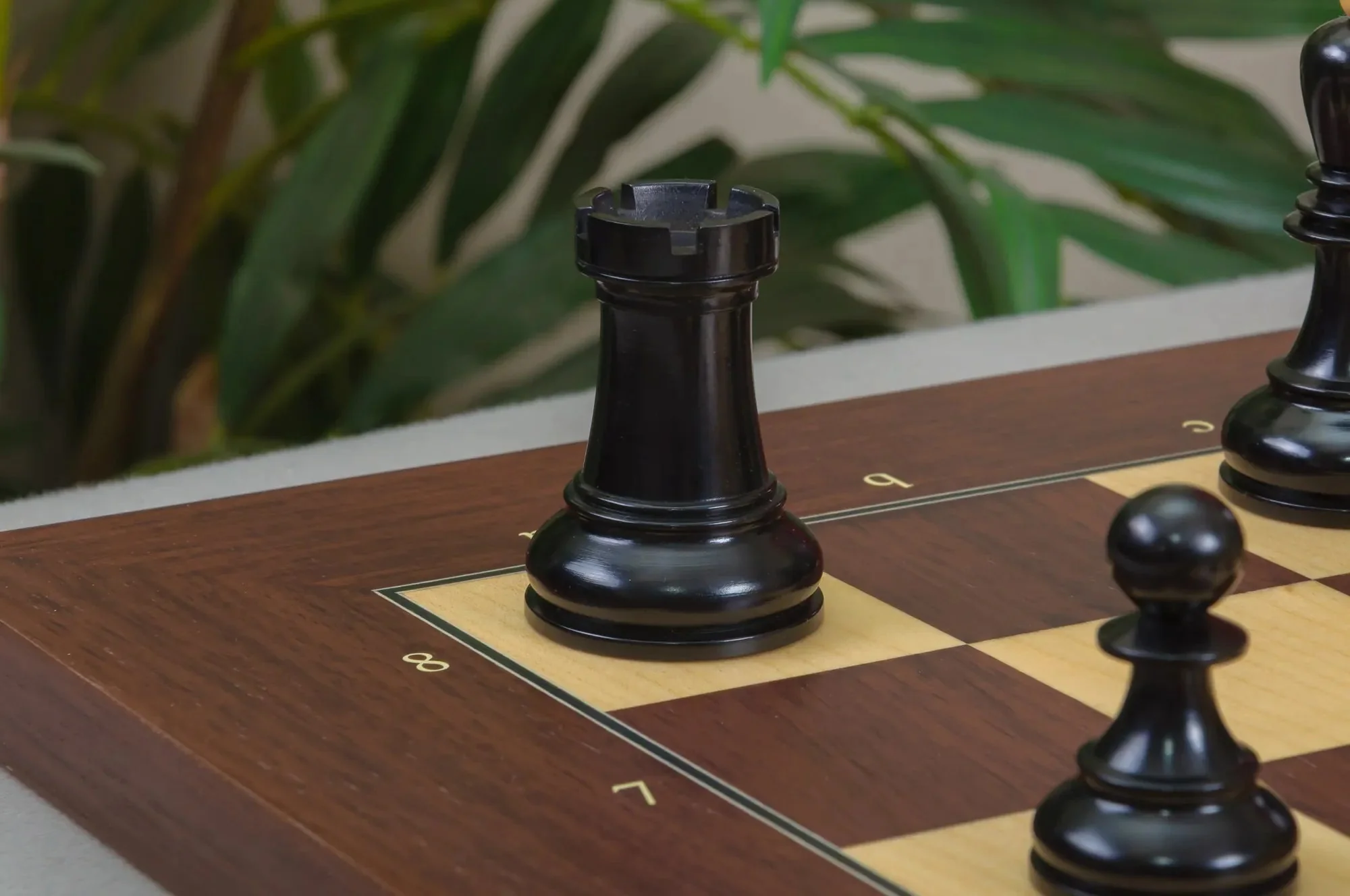 The DGT Projects Enabled Weighted Electronic Chess Pieces - Dubrovnik Series - 3.75" King - Image 3
