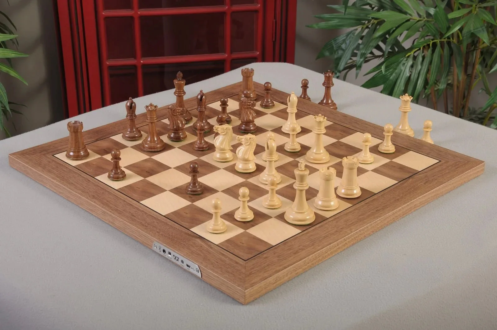 The DGT Projects Electronic Chess Board (E-Board) - Bluetooth Connection - Image 36