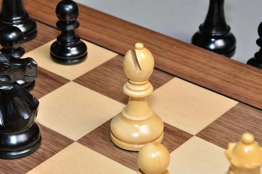 DGT Projects - USB Walnut Board with Classic Chess Pieces - Image 9