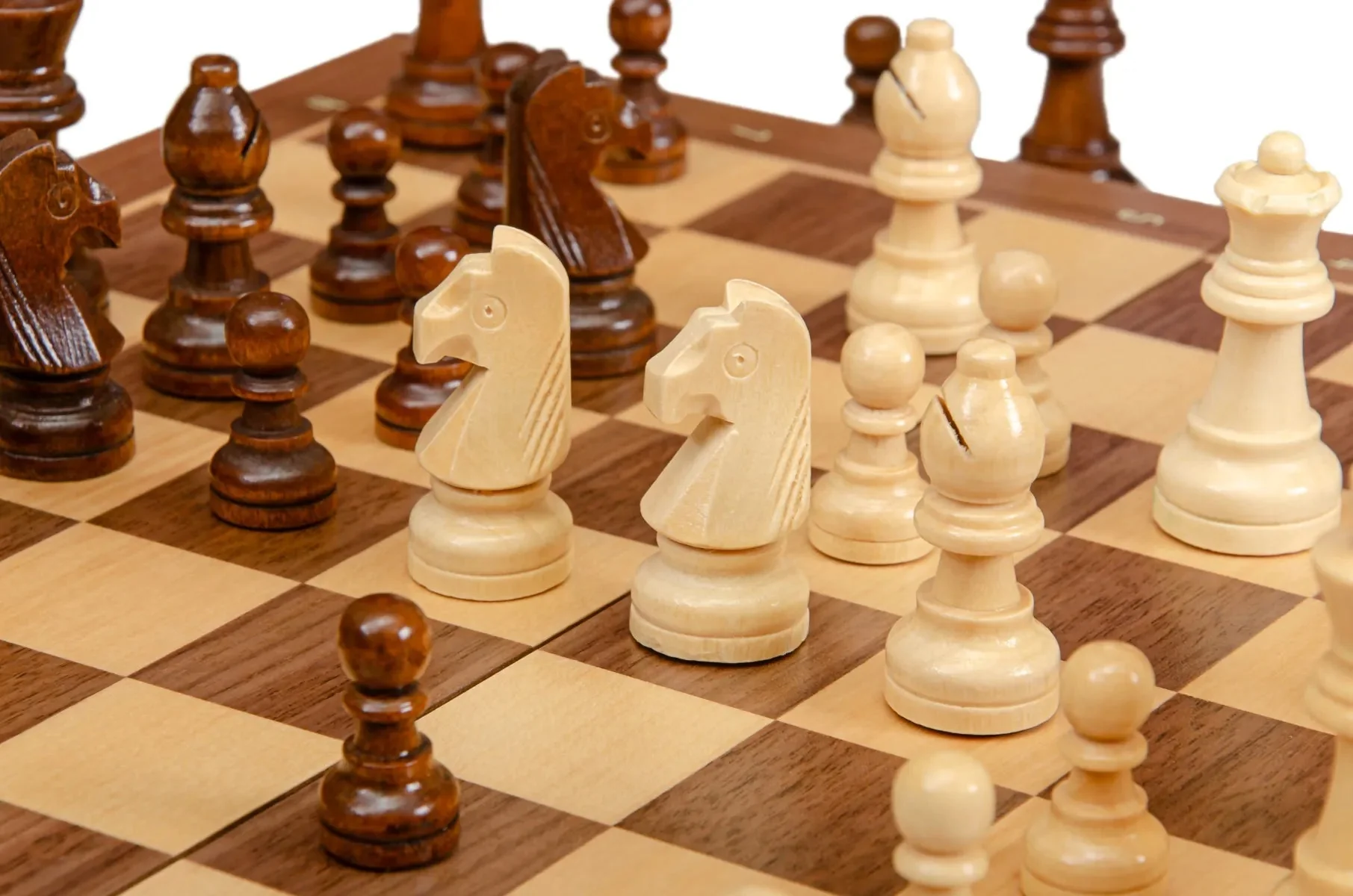 Drake Magnetic Travel Chess Set - 13" x 13"- Walnut - Image 4