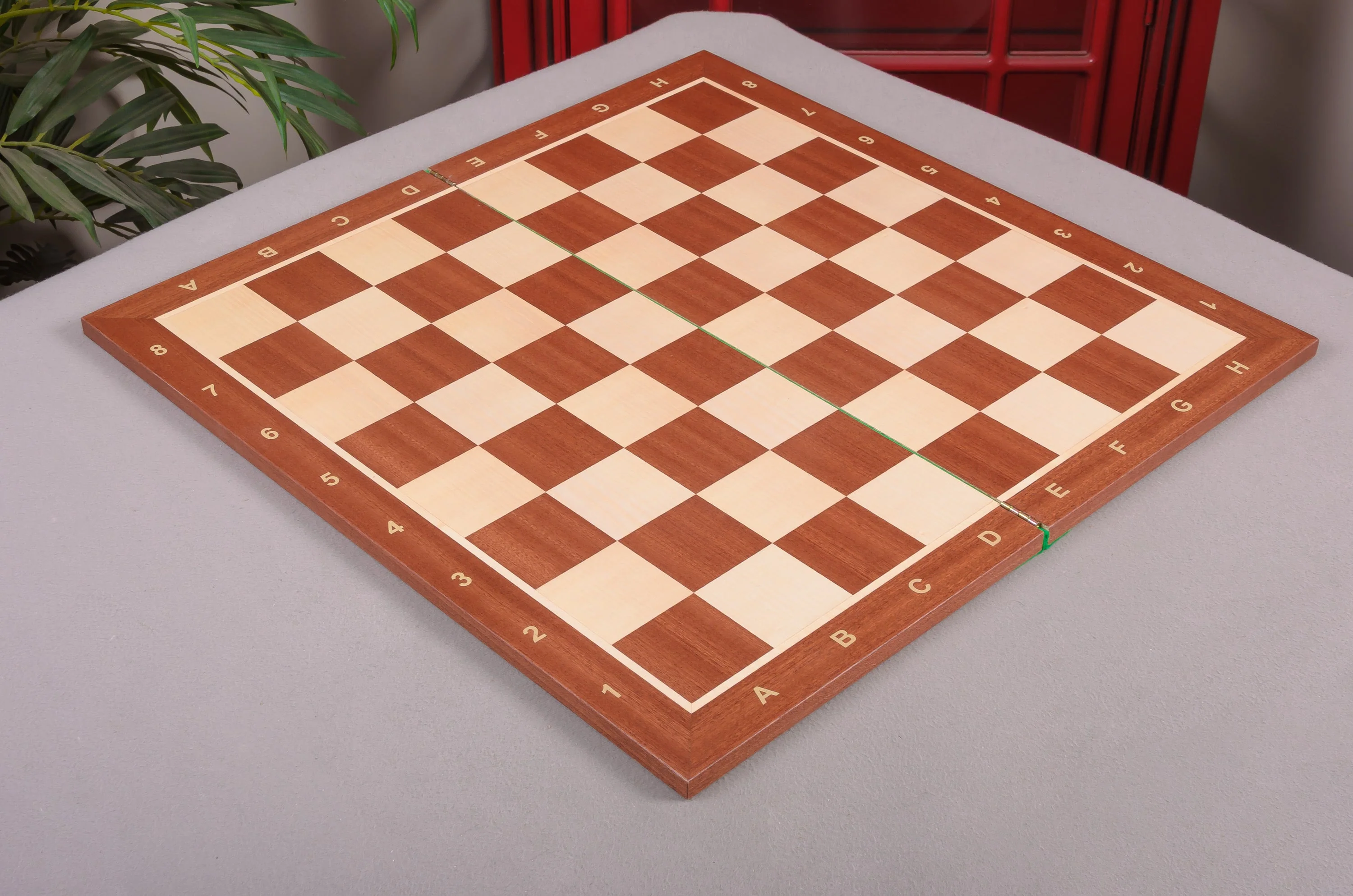 Folding Mahogany and Maple Wooden Tournament Chess Board - Image 3