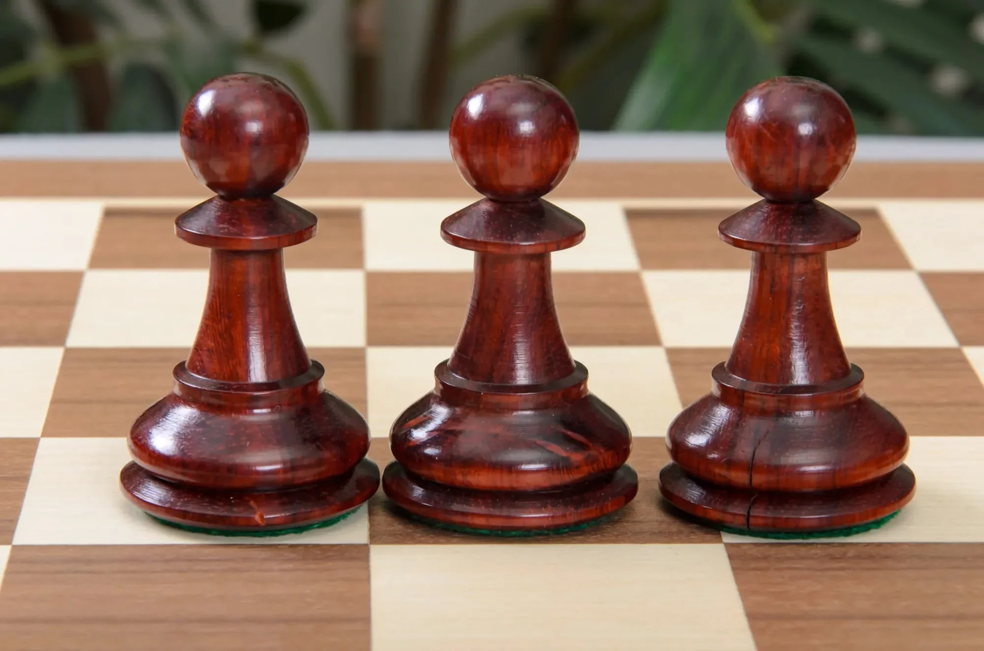 IMPERFECT - 4.4" Sultan - BLOOD ROSEWOOD / BOXWOOD - Wood Chess Pieces - Image 4