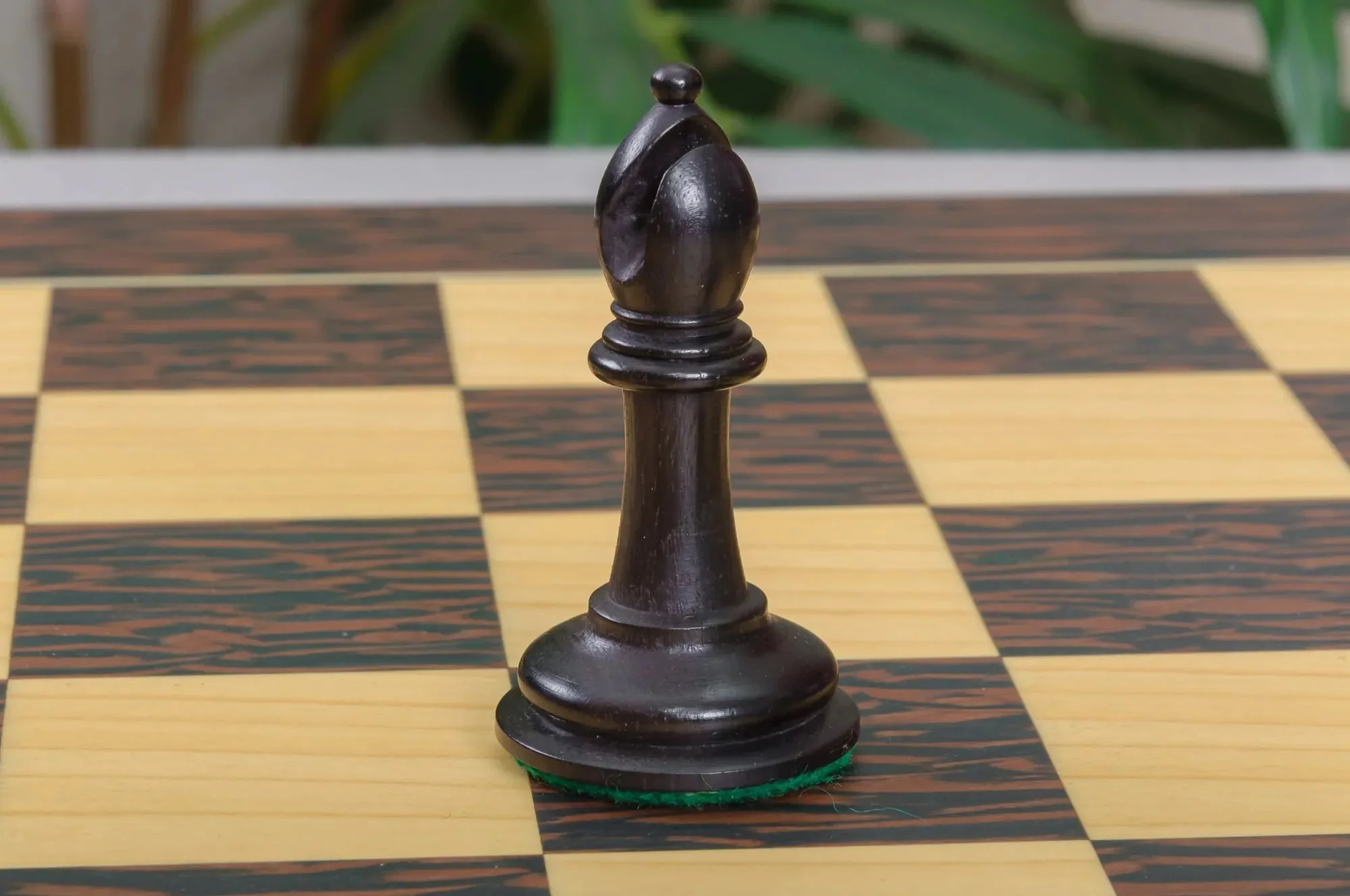 IMPERFECT - 4.0" Aversa - GENUINE EBONY / BOXWOOD - Wood Chess Pieces - Image 4