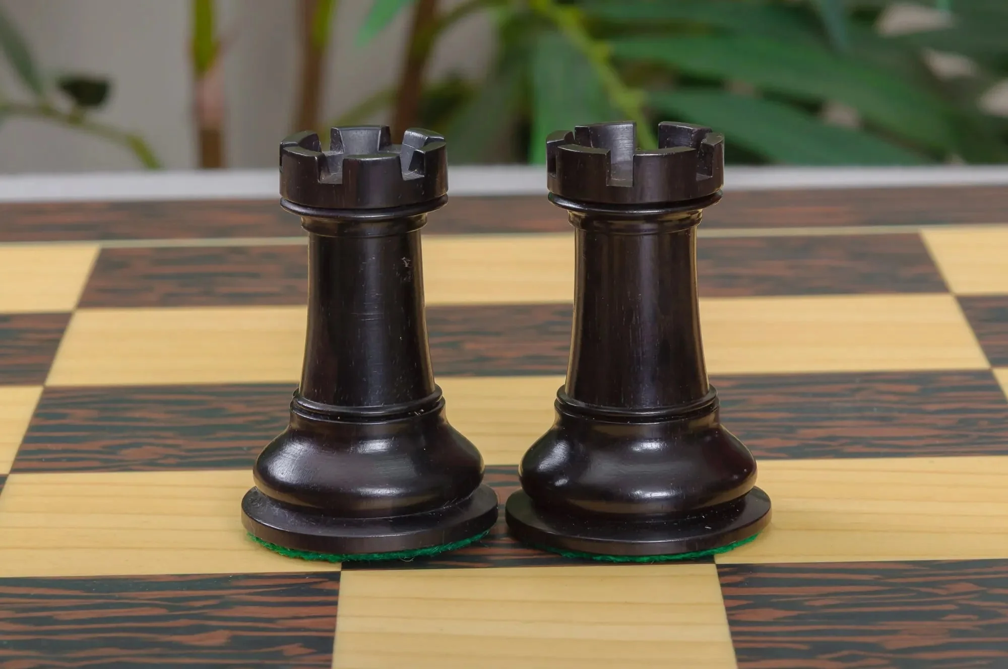 IMPERFECT - 4.0" Aversa - GENUINE EBONY / BOXWOOD - Wood Chess Pieces - Image 5