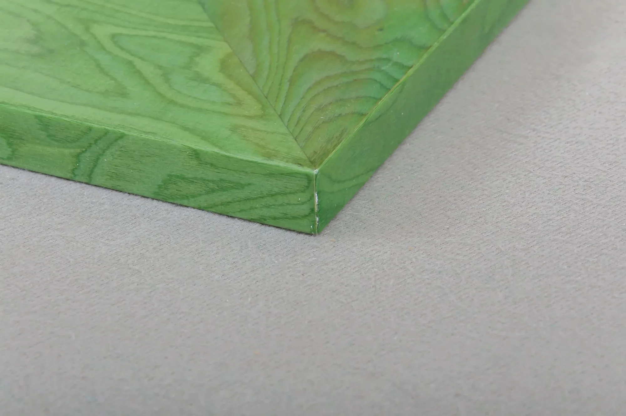 IMPERFECT - 2.25" - GREEN GLOSS - STANDARD Traditional Chessboard - Image 3