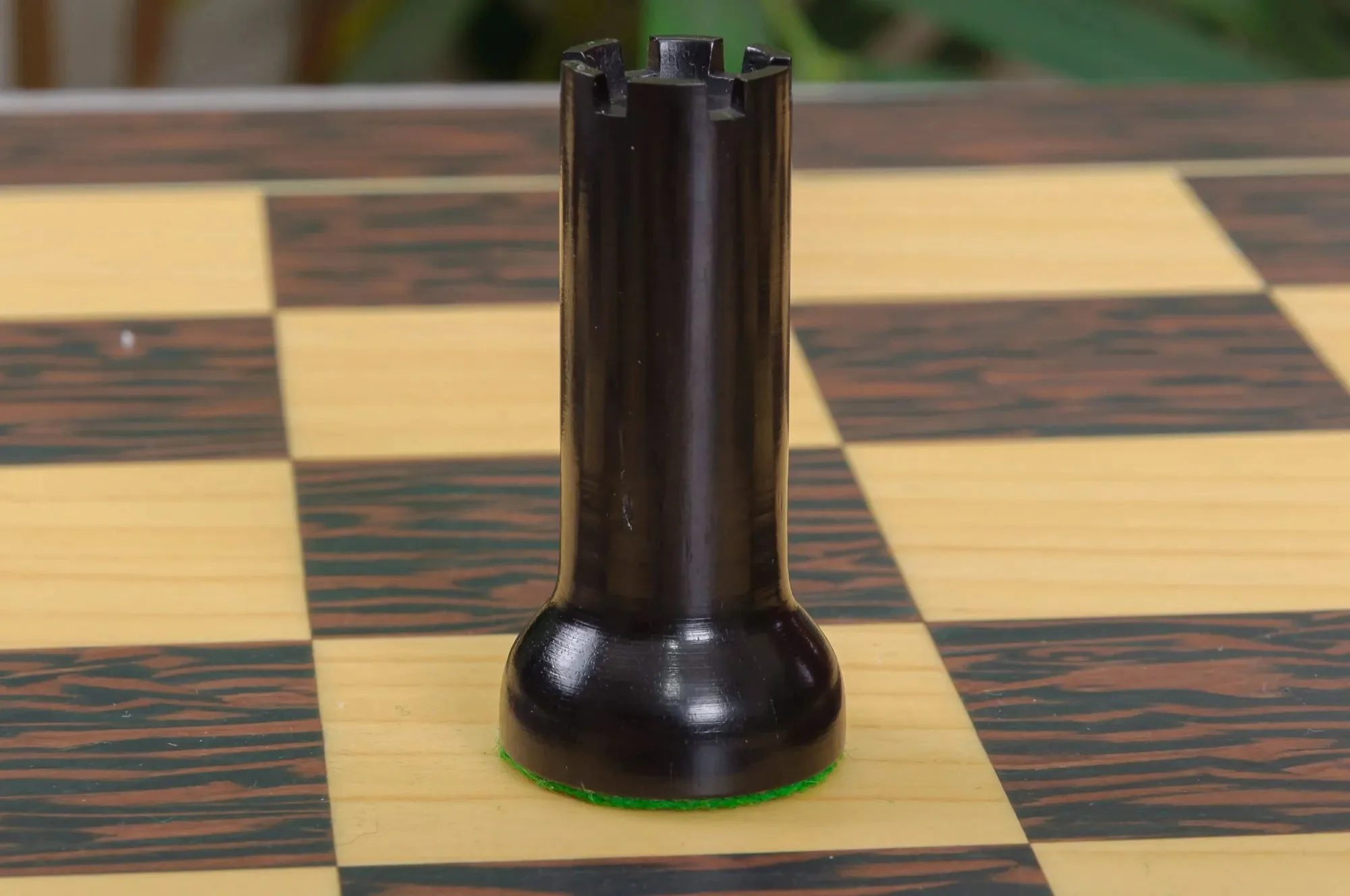 IMPERFECT - 4.0" Philidor - GENUINE EBONY / ANTIQUED BOXWOOD - Wood Chess Pieces - Image 2