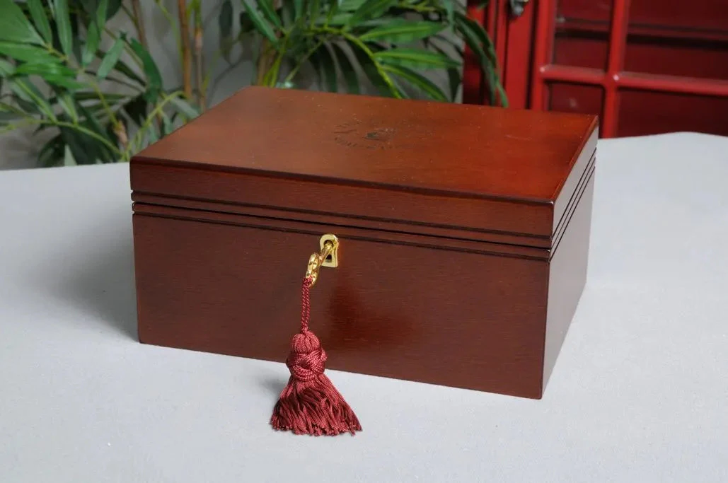 IMPERFECT - Premium Chess Box - Mahogany - w/LOGO - Image 2