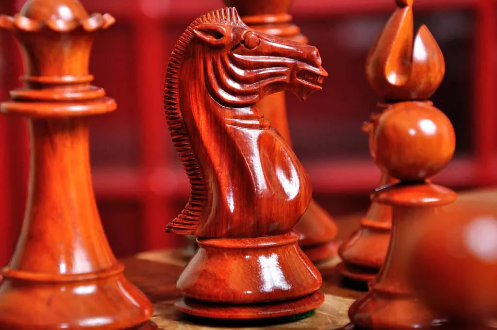 The Isernia Series Luxury Chess Pieces - 4.4" King - Image 15