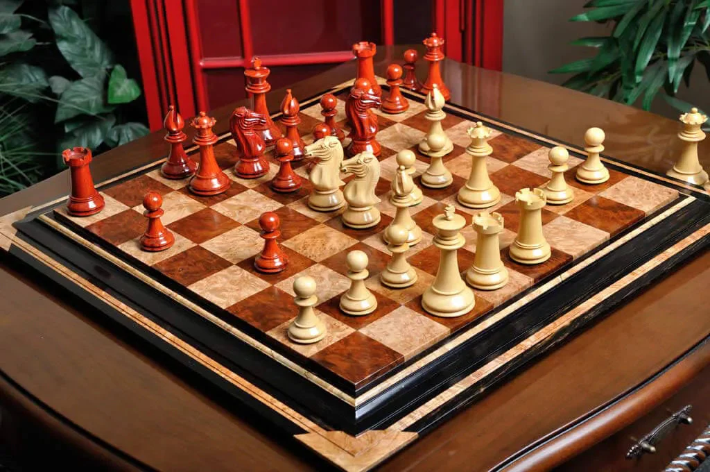 The Isernia Series Luxury Chess Pieces - 4.4" King - Image 27