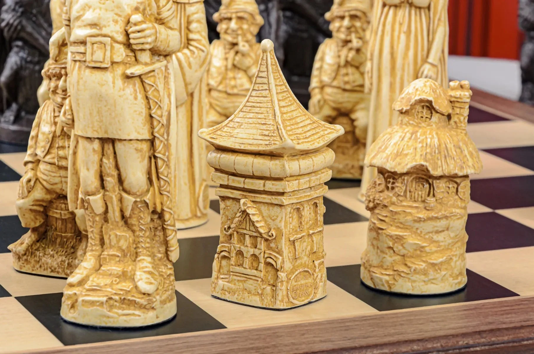 The Lord of the Rings Series Chess Pieces - 5.9" King - Brown and Natural - Image 16