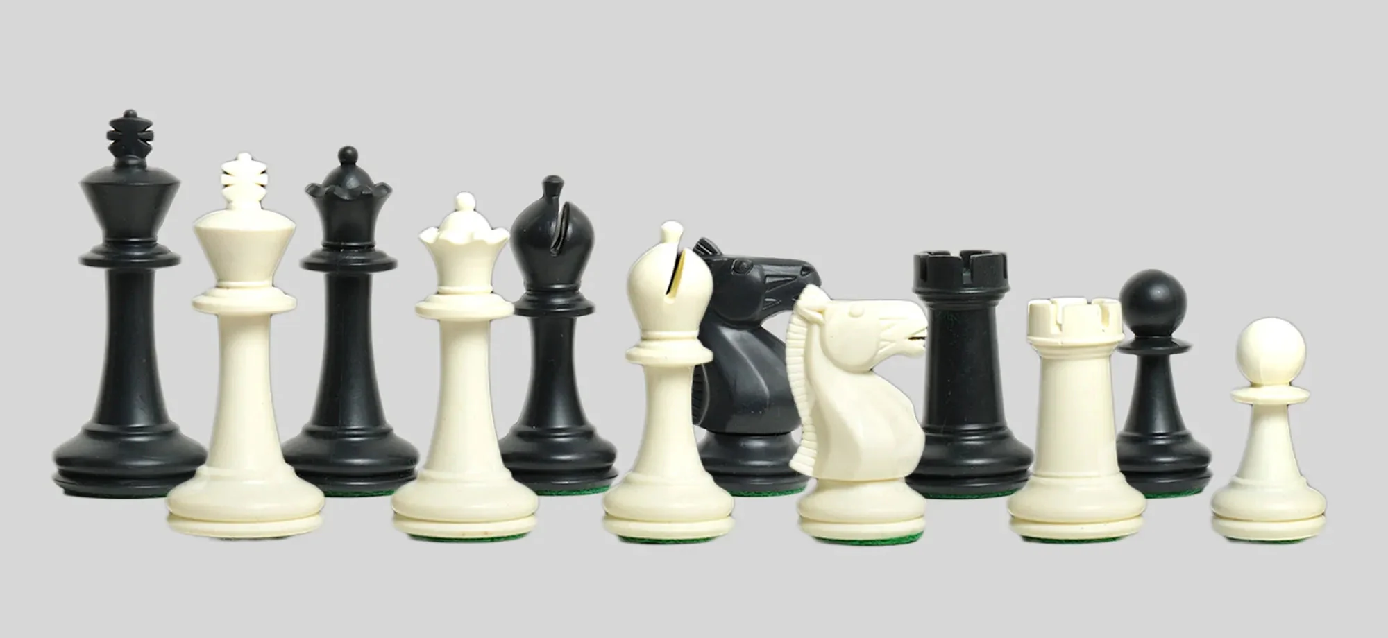 Master - 3.75" King - Black & White