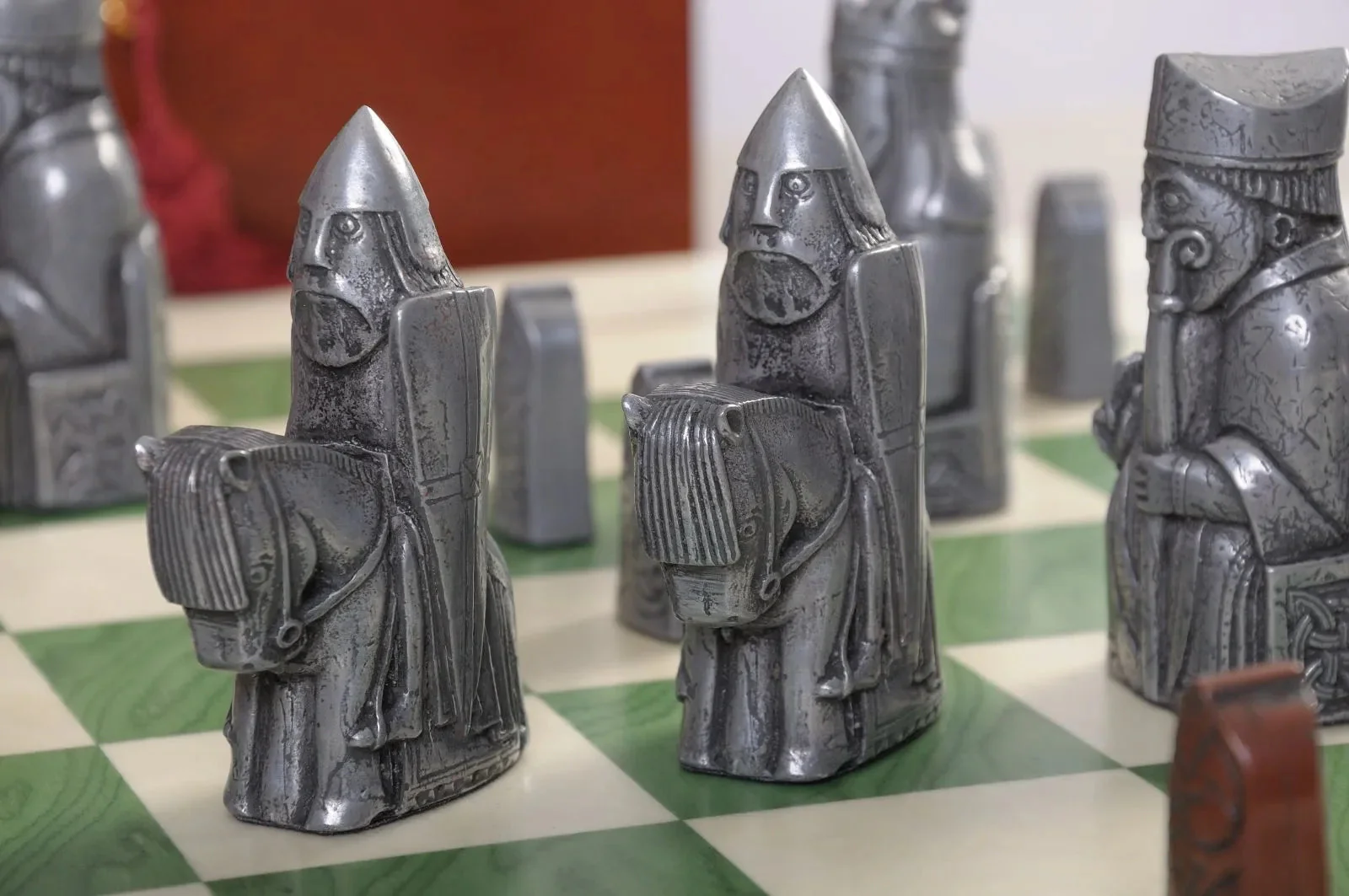 Metal - Image 8