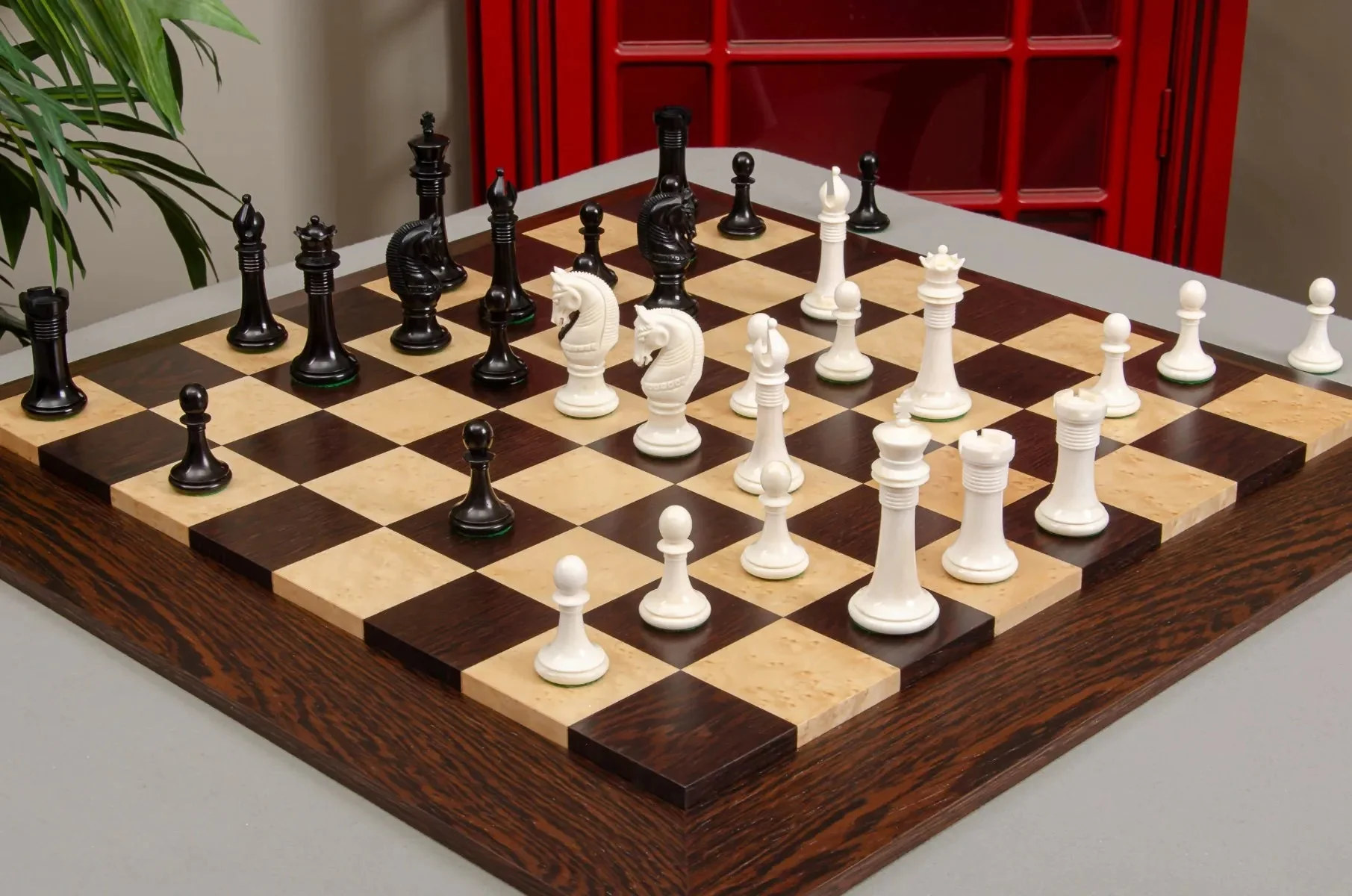 The Monmouth Luxury Bone Chess Pieces - 4.0" King - Image 2