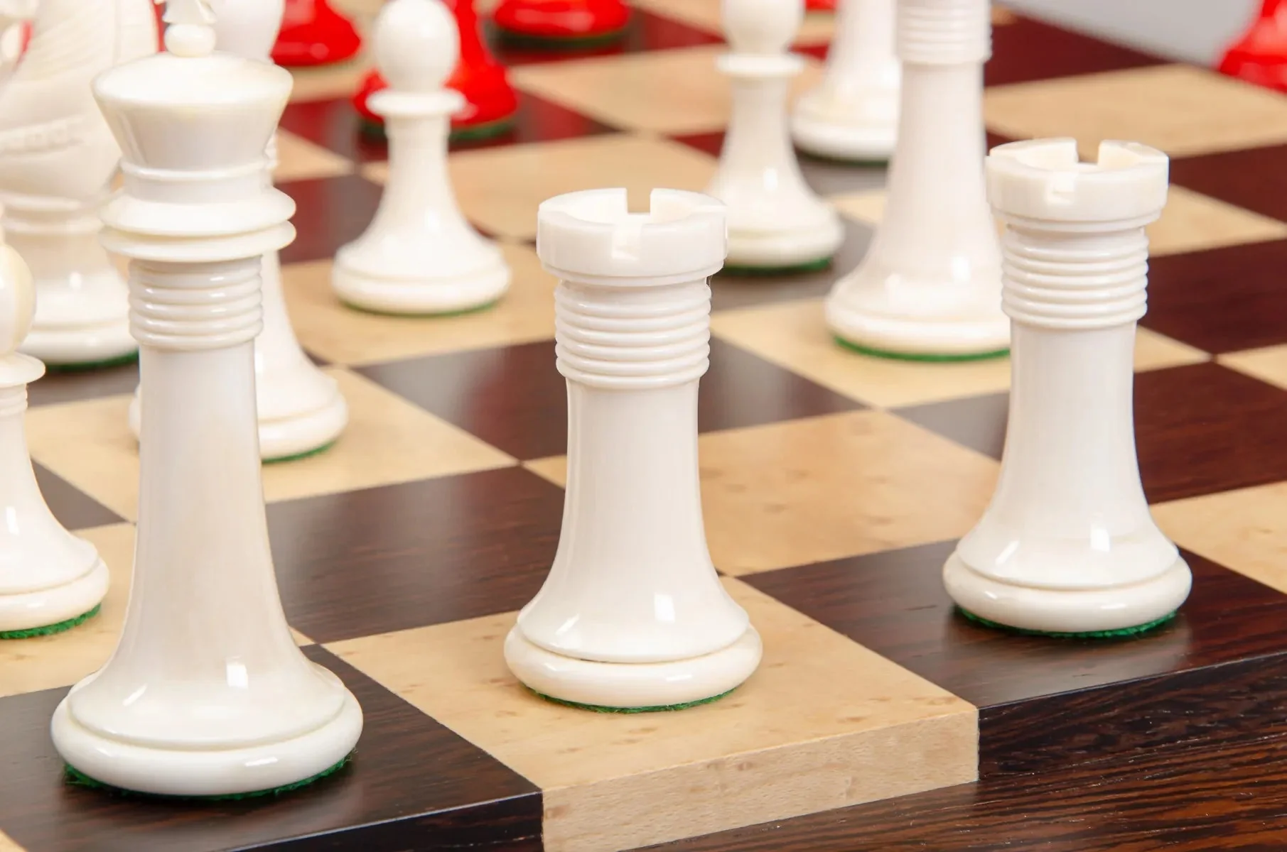 The Monmouth Luxury Bone Chess Pieces - 4.0" King - Image 9