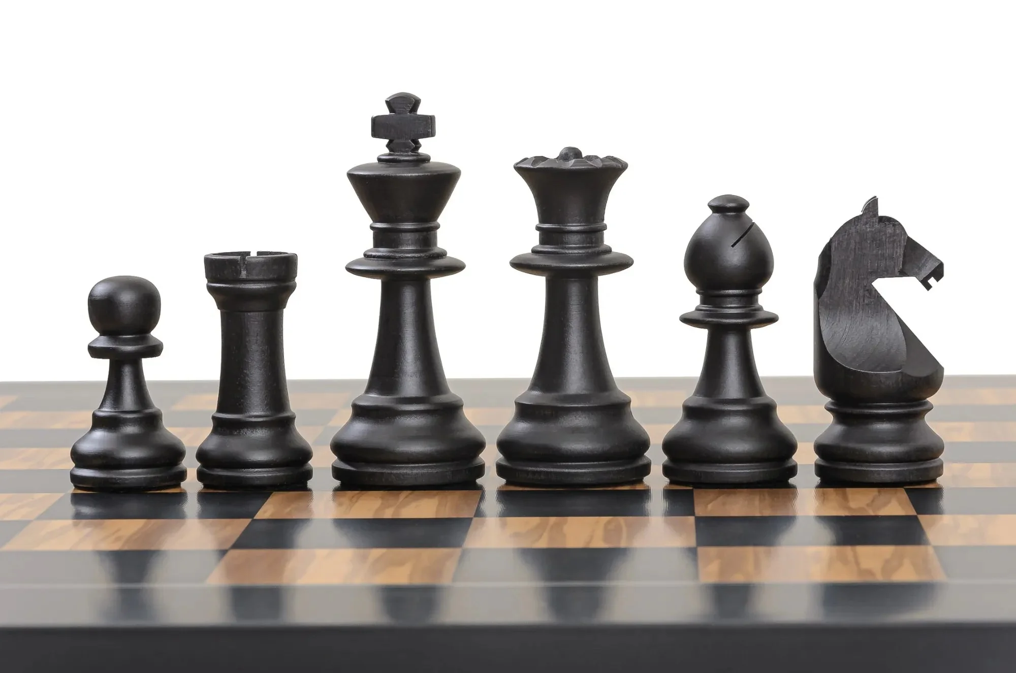 Rechapados Ferrer Chess Set and Black Olive Chess Board Combination - Image 3