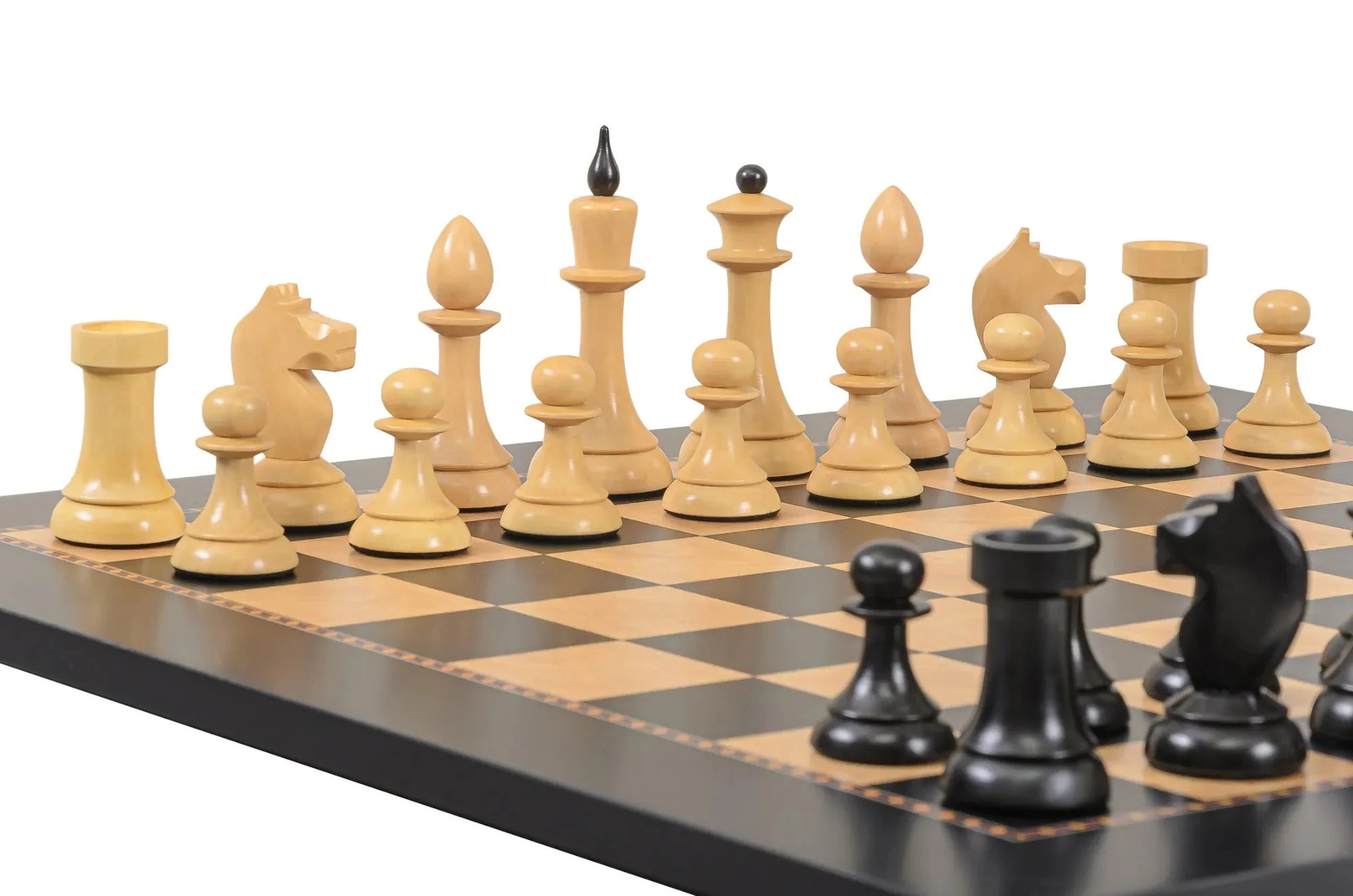Rechapados Ferrer THE QUEEN'S GAMBIT Chess Set and Board Combination - Image 6