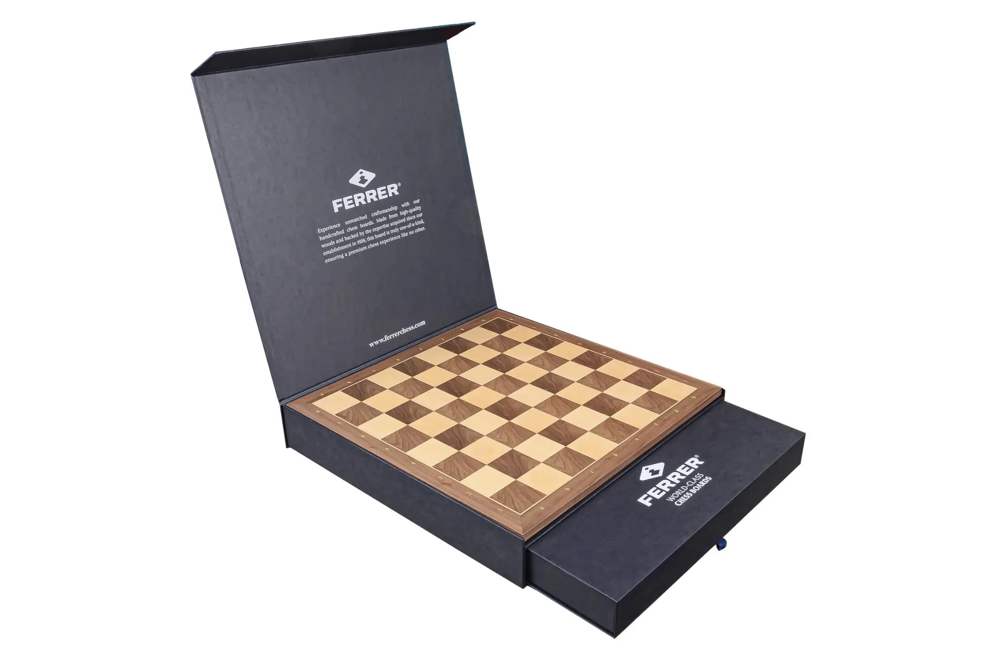 PRE-ORDER -  Rechapados Ferrer Chess Set and Walnut Chess Board Combination - Image 7