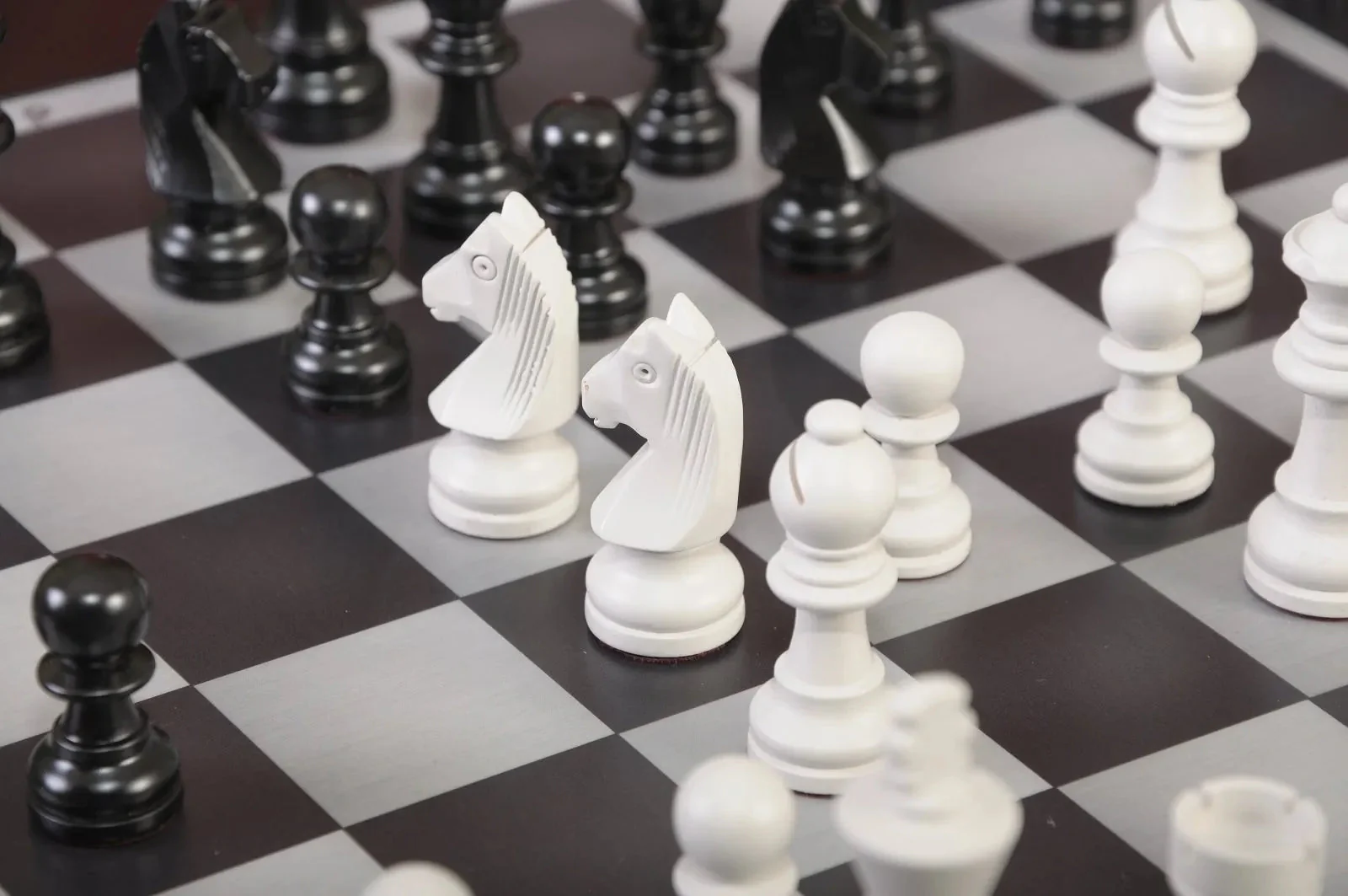 REFURBISHED - Square Off Grand Kingdom Chess Set - Limited Black Edition - Image 22