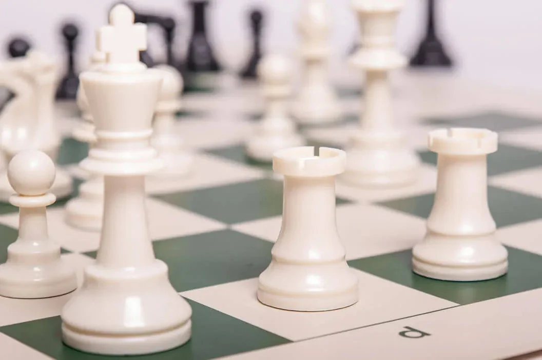Regulation Tournament Chess Pieces and Chess Board Combo - TRIPLE WEIGHTED - Image 2