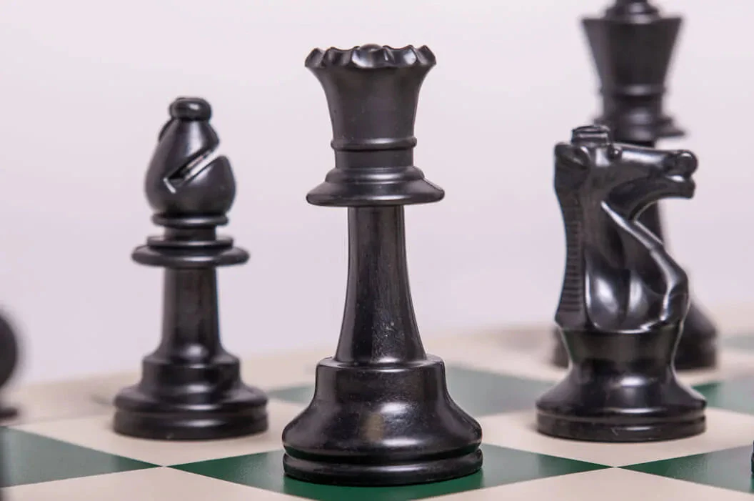 Regulation Tournament Chess Pieces and Chess Board Combo - TRIPLE WEIGHTED - Image 7