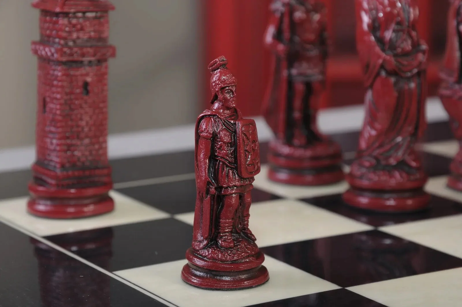 Roman Themed Chess Pieces - Red & Natural - Image 7