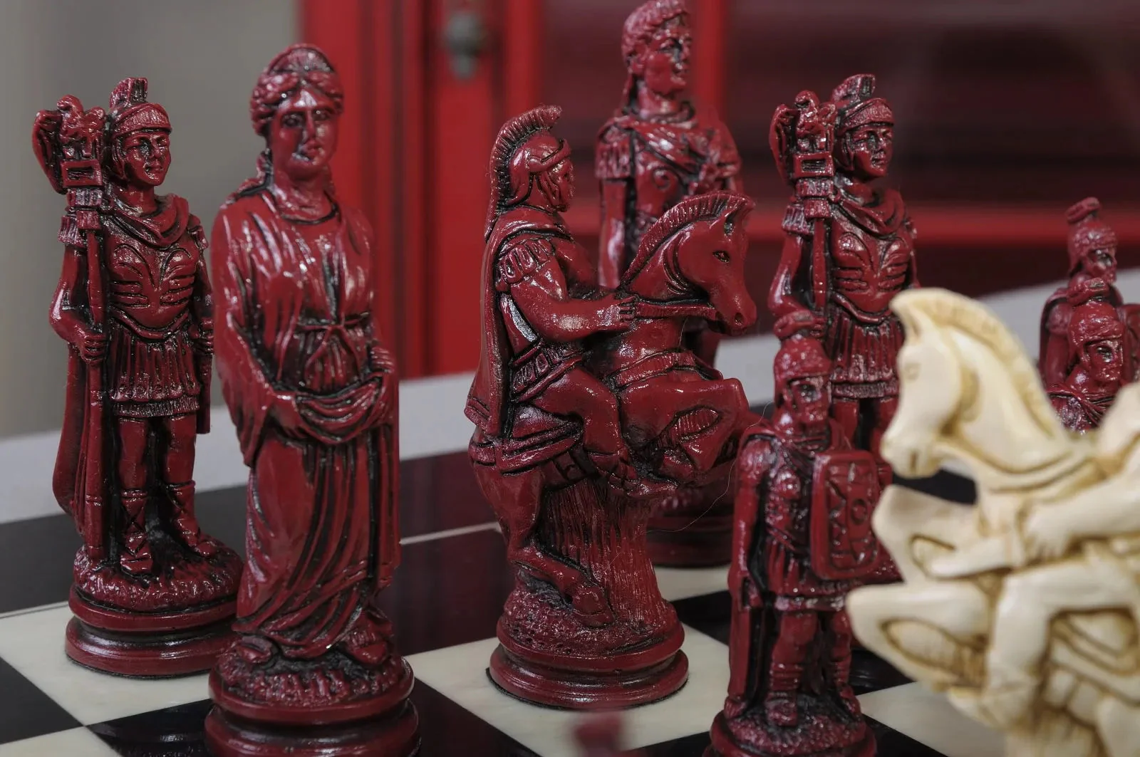 Roman Themed Chess Pieces - Red & Natural - Image 8