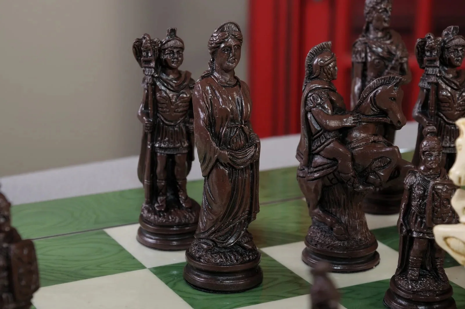 Roman Themed Chess Pieces - Brown & Natural - Image 7
